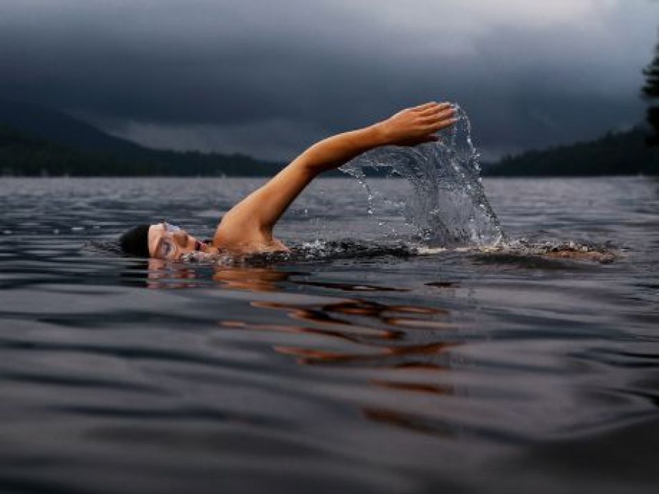 Beneficiile inotului pentru nivelul de fitness, autor Radu Buculea